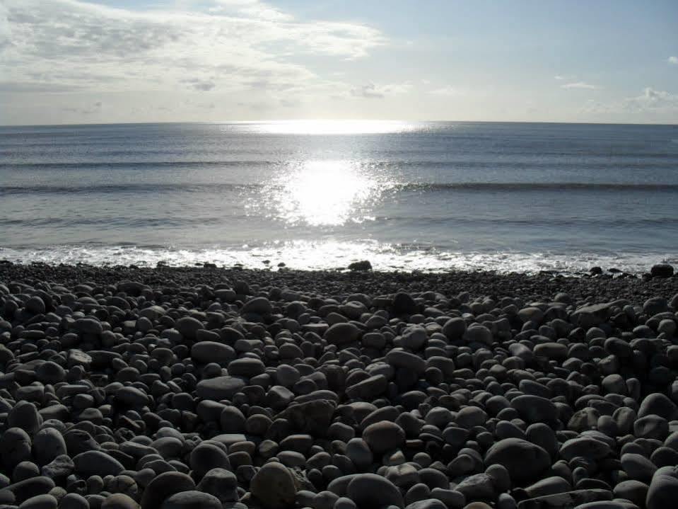 Pendine Sands Guest House Exterior photo