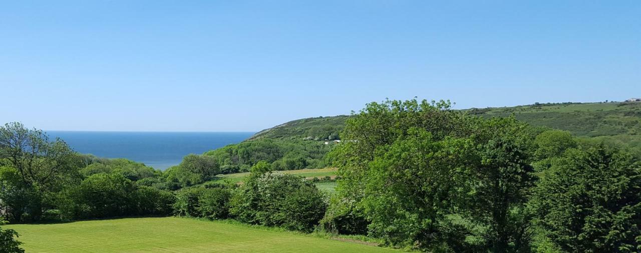 Pendine Sands Guest House Exterior photo